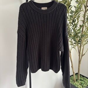 • [Universal Thread] Sweater •